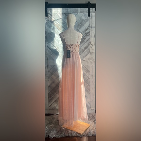 EVER PRETTY NWT MAXI A-LINE SEQUIN EMBROIDERED FORMAL EVENING DRESS - Picture 7 of 14